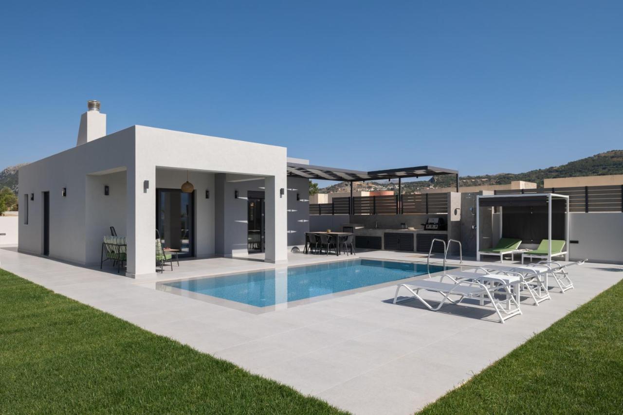 Eolides Villas , Quite Idyll Of Rural Bliss,By Thinkvilla Lambiní المظهر الخارجي الصورة
