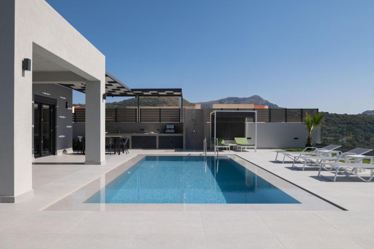 Eolides Villas , Quite Idyll Of Rural Bliss,By Thinkvilla Lambiní المظهر الخارجي الصورة