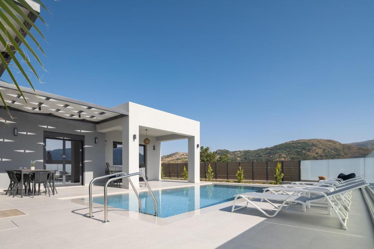 Eolides Villas , Quite Idyll Of Rural Bliss,By Thinkvilla Lambiní المظهر الخارجي الصورة