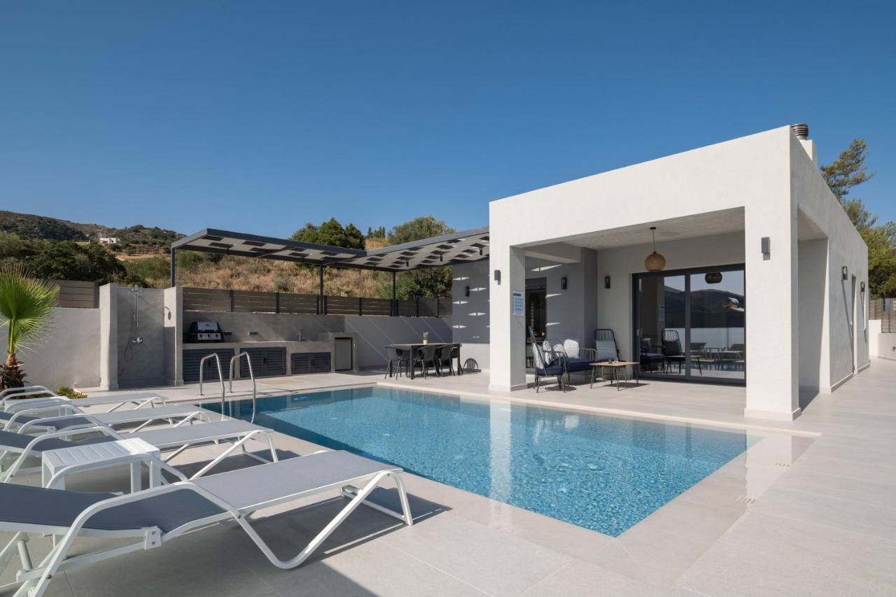 Eolides Villas , Quite Idyll Of Rural Bliss,By Thinkvilla Lambiní المظهر الخارجي الصورة